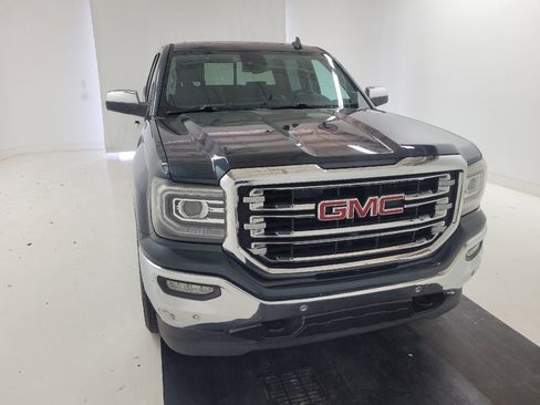 Used 2018 GMC Sierra 1500 SLT AWD/4WD image 14