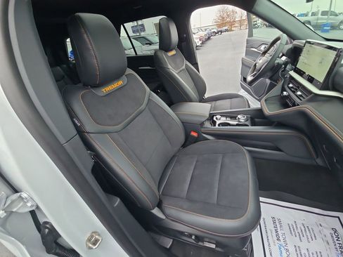 New 2026 Ford Explorer Tremor w/ Tremor Ultimate Package AWD/4WD image 32