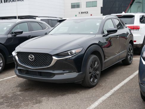 Used 2024 MAZDA CX-30 AWD 2.5 S w/ Select Sport Pkg image 3