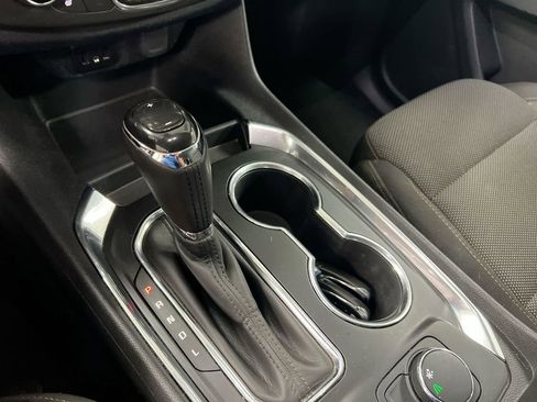 Used 2018 Chevrolet Traverse LT FWD image 17