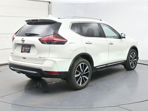 Used 2019 Nissan Rogue SL w/ Premium Package AWD/4WD image 24