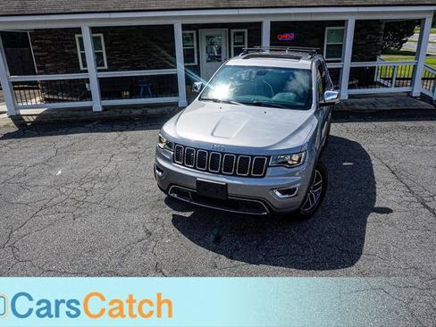 Used 2021 Jeep Grand Cherokee Limited AWD/4WD image 3