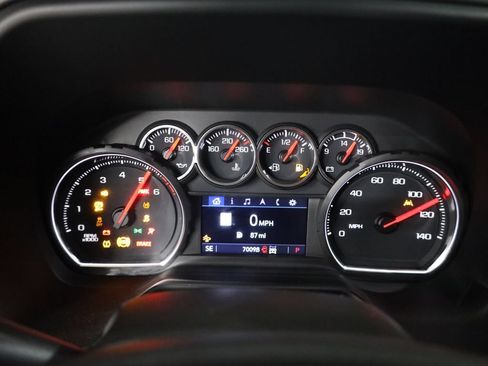 Used 2021 Chevrolet Tahoe RST w/ Luxury Package AWD/4WD image 17