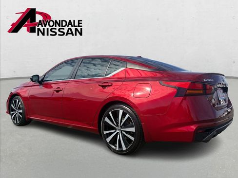 Certified 2019 Nissan Altima 2.5 SR w/ SR Premium Package image 4
