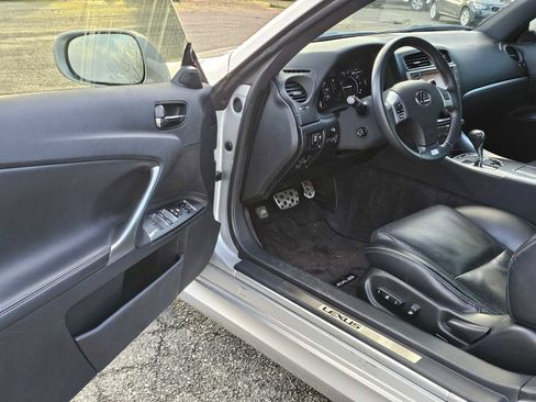 Used 2013 Lexus IS 250C image 18