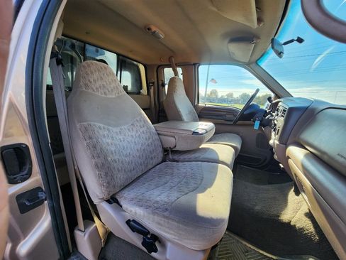 Used 1999 Ford F250 XL image 17