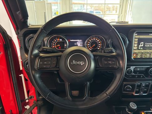 Used 2022 Jeep Wrangler Unlimited Sport image 19