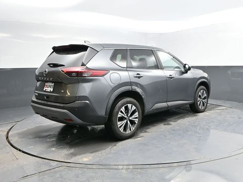 Used 2023 Nissan Rogue SV image 8