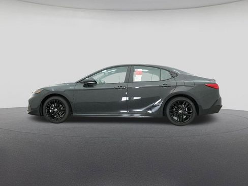 New 2026 Toyota Camry SE image 19