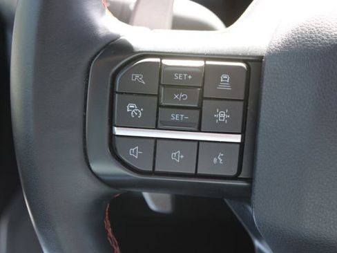 Used 2025 Ford F150 Raptor AWD/4WD image 21