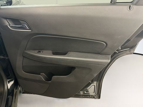 Used 2017 GMC Terrain SLE w/ Convenience Package AWD/4WD image 30