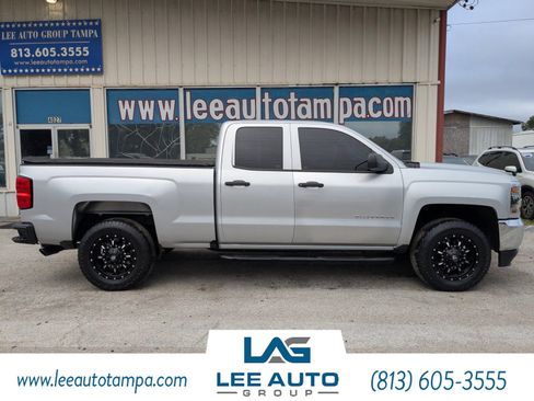 Used 2017 Chevrolet Silverado 1500 W/T image 3