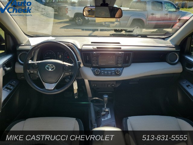Used 2017 Toyota RAV4 XLE w/ Carpet Mat Package FWD image 11