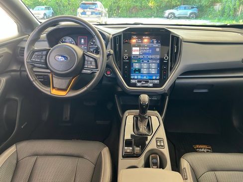 Used 2025 Subaru Crosstrek 2.5i Wilderness AWD/4WD image 18