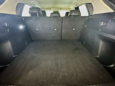 Used 2025 MAZDA CX-50 AWD 2.5 S w/ Select Package image 29