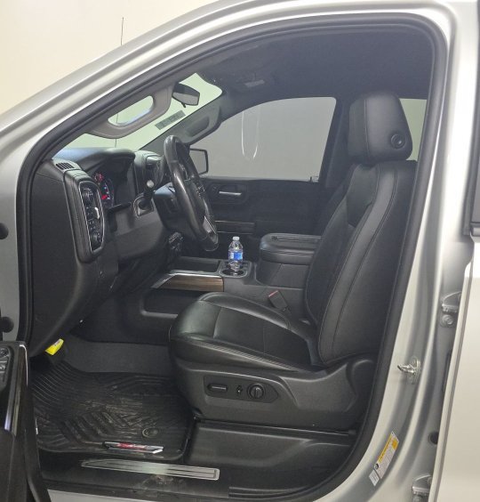 Used 2020 Chevrolet Silverado 1500 LT Trail Boss AWD/4WD image 7
