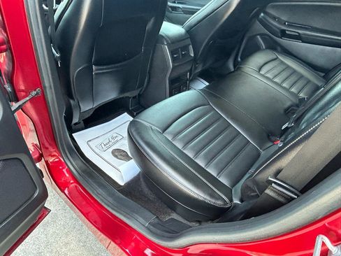 Used 2015 Ford Edge SEL w/ Equipment Group 201A FWD image 9