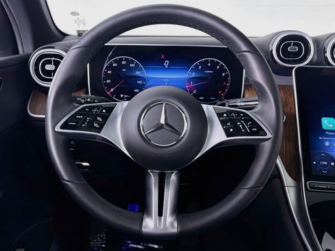 Certified 2026 Mercedes-Benz GLC 300 image 19