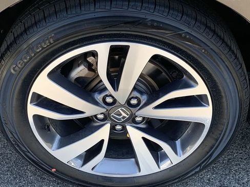 Used 2022 Honda Odyssey Touring image 37