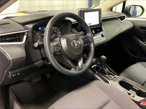 Certified 2025 Toyota Corolla LE FWD image 8