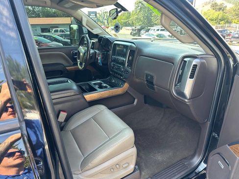 Used 2015 Chevrolet Silverado 2500 LTZ w/ Duramax Plus Package image 24