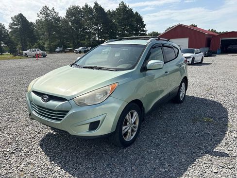 Used 2012 Hyundai Tucson GLS FWD image 2