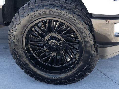 Used 2024 Ford F150 King Ranch w/ FX4 Off-Road Package image 6