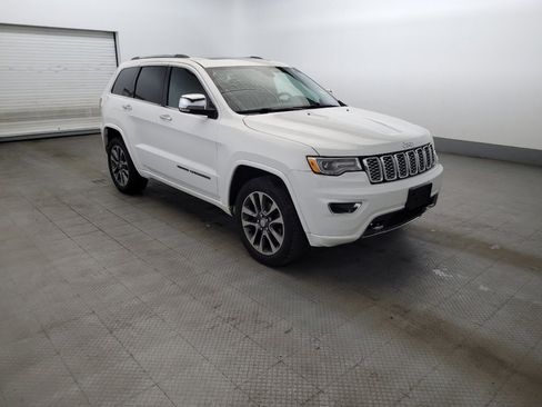 Used 2017 Jeep Grand Cherokee Overland AWD/4WD image 13