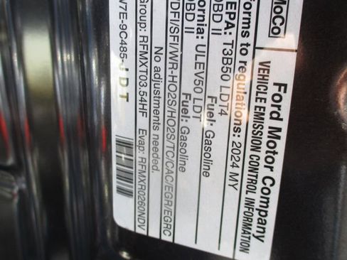 Used 2024 Ford Expedition Max XLT image 18