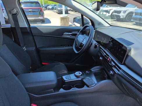 New 2026 Kia Sportage S AWD/4WD image 7