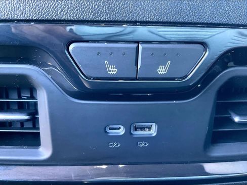 Certified 2024 GMC Sierra 2500 AT4 w/ AT4 Premium Plus Package image 32