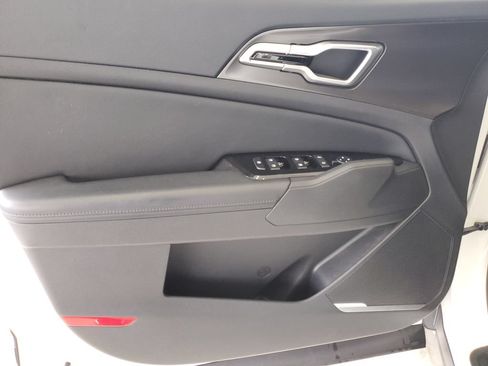 Certified 2023 Kia Sportage EX AWD/4WD image 19