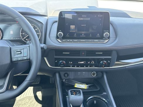 New 2026 Nissan Rogue SV image 15