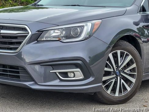 Used 2018 Subaru Legacy 2.5i Premium AWD/4WD image 3