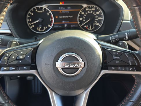 Used 2024 Nissan Altima 2.5 SR FWD image 21