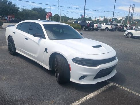 Used 2021 Dodge Charger R/T w/ Blacktop Package RWD image 6
