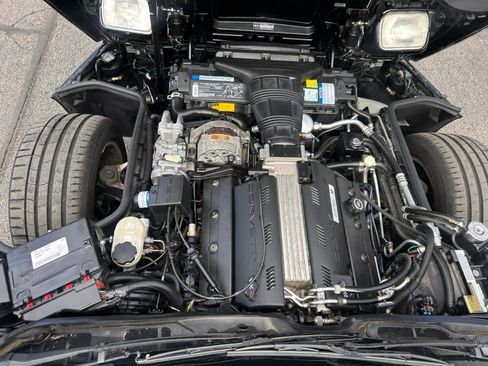 Used 1993 Chevrolet Corvette Convertible RWD image 19