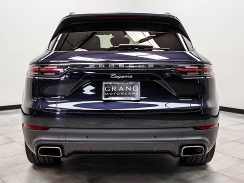 Used 2021 Porsche Cayenne AWD/4WD image 9