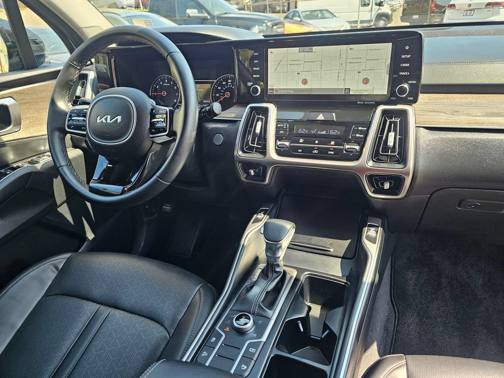 Used 2022 Kia Sorento S AWD/4WD image 12