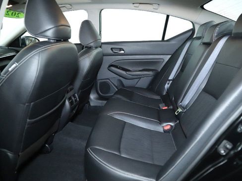 Certified 2022 Nissan Altima 2.5 Platinum image 15