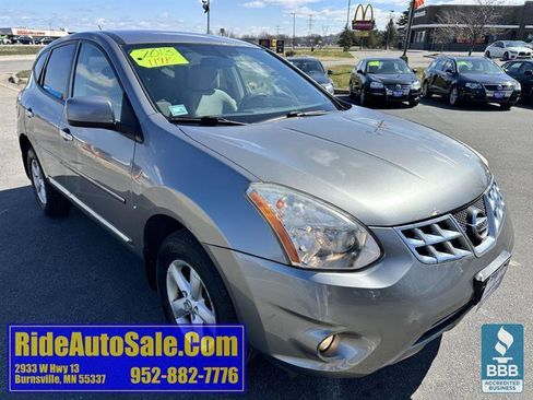 Used 2013 Nissan Rogue S w/ Special Edition Pkg AWD/4WD image 3