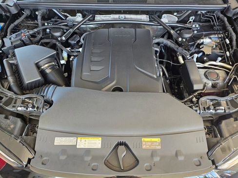 New 2025 Audi Q5 Premium Plus image 8