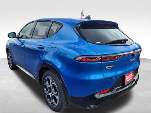 New 2024 Alfa Romeo Tonale Ti image 3