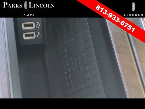 Certified 2019 Lincoln Navigator Reserve w/ Cargo Package AWD/4WD image 25