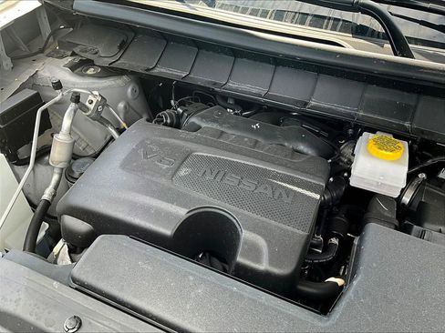 Used 2024 Nissan Pathfinder SL AWD/4WD image 34