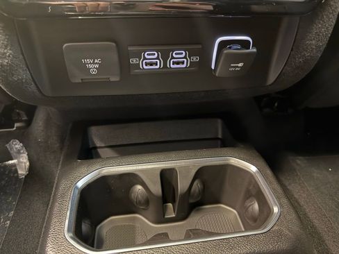 New 2026 Jeep Grand Wagoneer Limited AWD/4WD image 30
