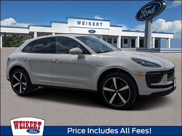Used 2023 Porsche Macan Turbo AWD/4WD image 1