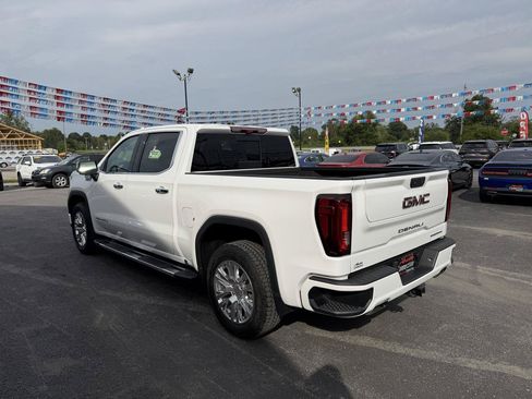 Used 2024 GMC Sierra 1500 Denali w/ Technology Package AWD/4WD image 10
