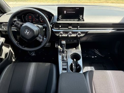 Used 2025 Honda Civic Sport image 28