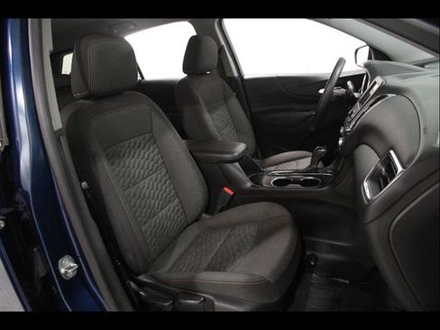 Used 2020 Chevrolet Equinox LT image 17